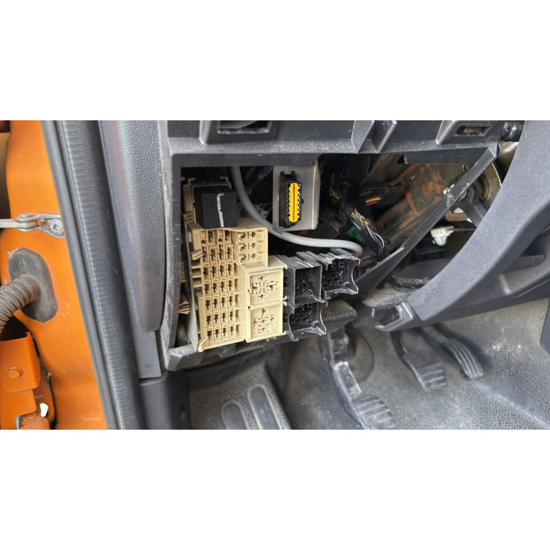 Cremaillere assistee RENAULT MASTER 3 Photo n°12