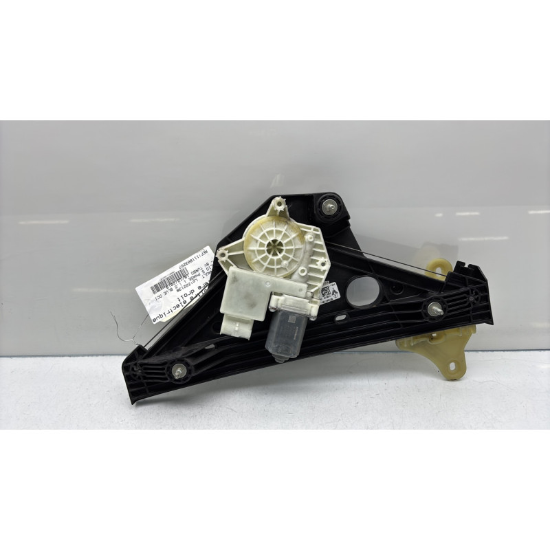 Leve vitre electrique arriere droit RENAULT CLIO 5 Photo n°1