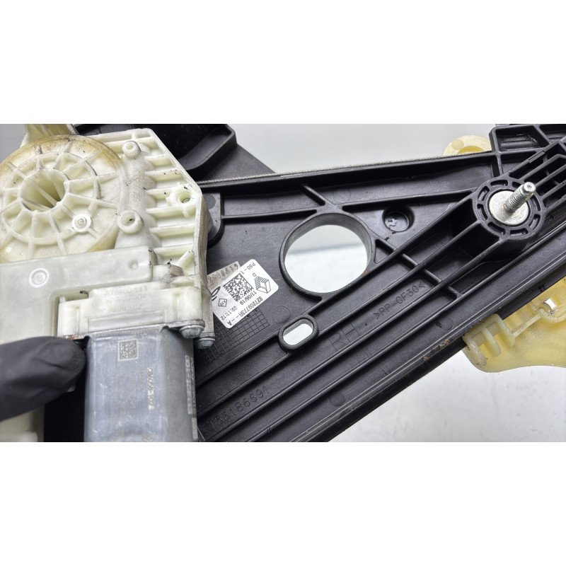 Leve vitre electrique arriere droit RENAULT CLIO 5 Photo n°7