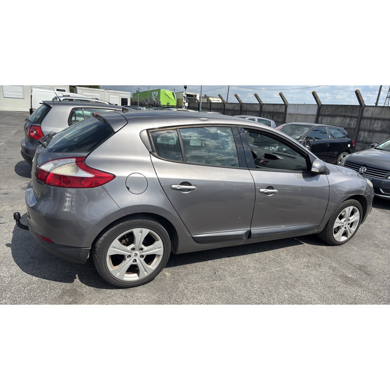 Feu arriere principal droit (feux) RENAULT MEGANE 3 Photo n°9