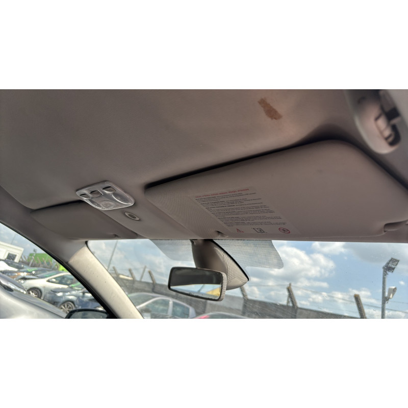 Feu arriere principal droit (feux) RENAULT MEGANE 3 Photo n°14