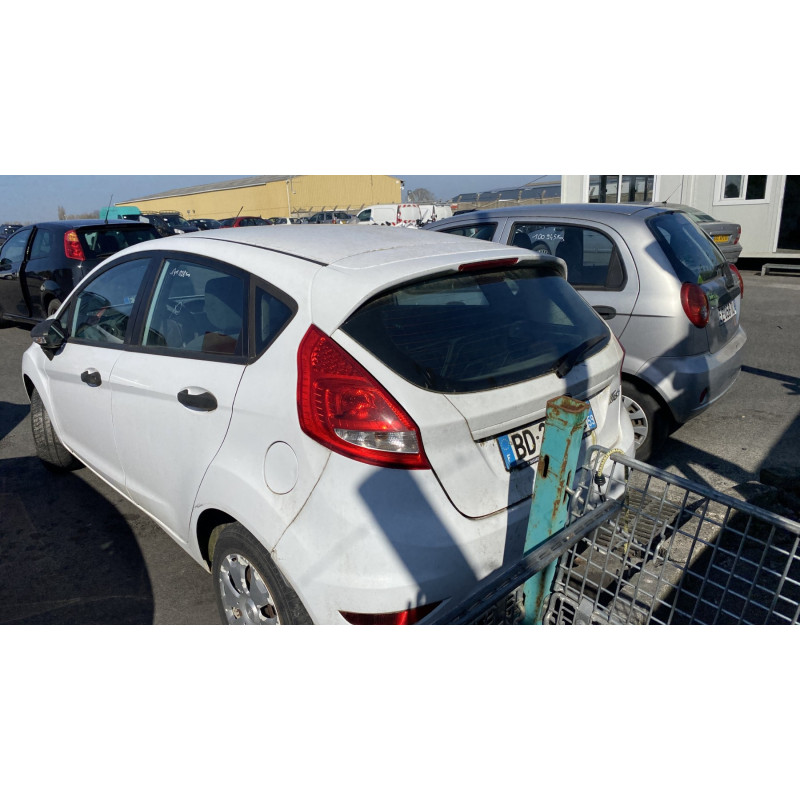 Porte avant droit FORD FIESTA 6 Photo n°10