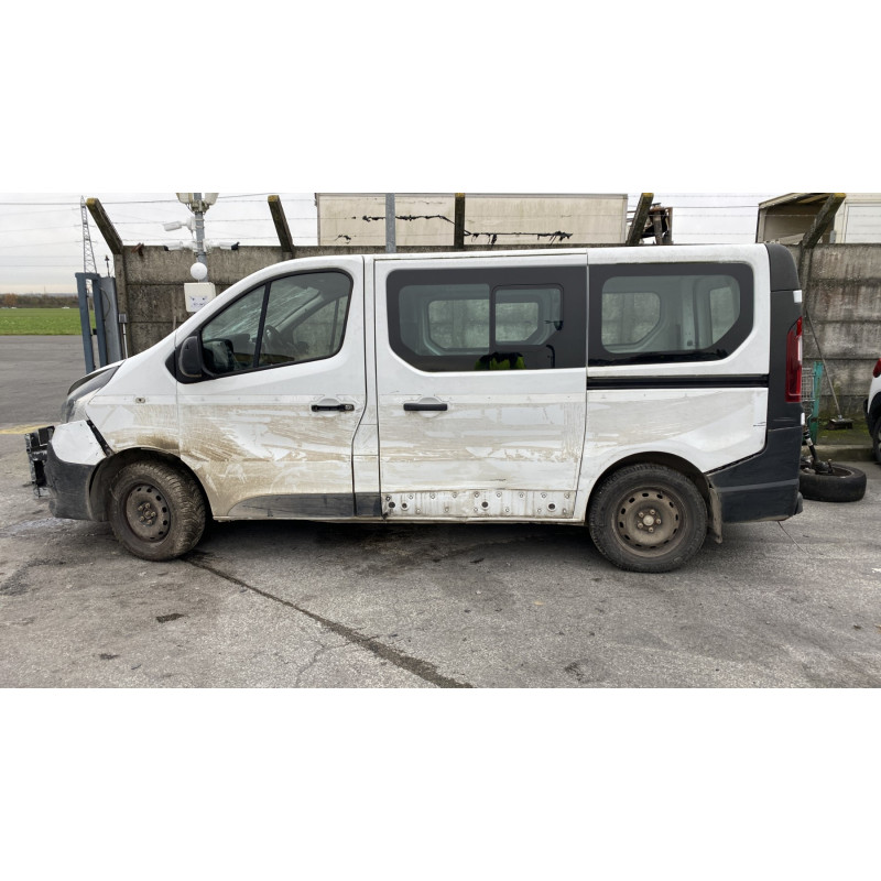 Ceinture avant droit RENAULT TRAFIC 3 COURT Photo n°10