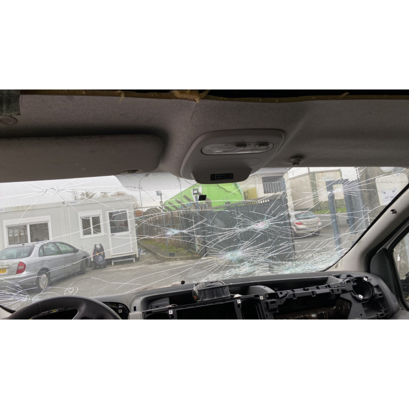 Ceinture avant droit RENAULT TRAFIC 3 COURT Photo n°16