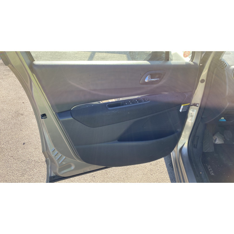Leve vitre electrique avant gauche PEUGEOT 3008 1 Photo n°14