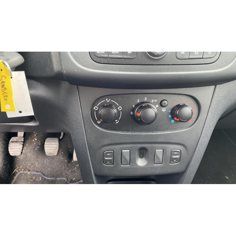 Pompe à carburant DACIA SANDERO 2 Photo n°11