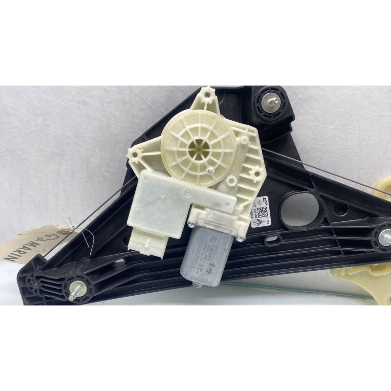Leve vitre electrique arriere droit RENAULT CLIO 5 Photo n°5
