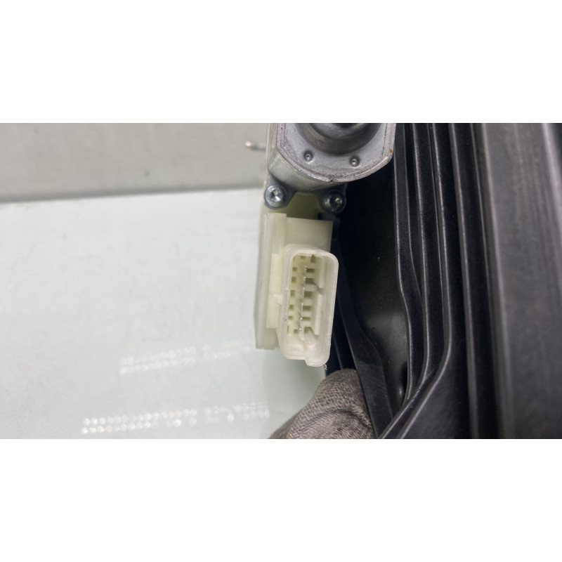 Leve vitre electrique arriere droit RENAULT CLIO 5 Photo n°6