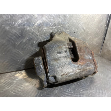 Etrier avant droit (freinage) VOLKSWAGEN TOURAN 2 Photo n°1
