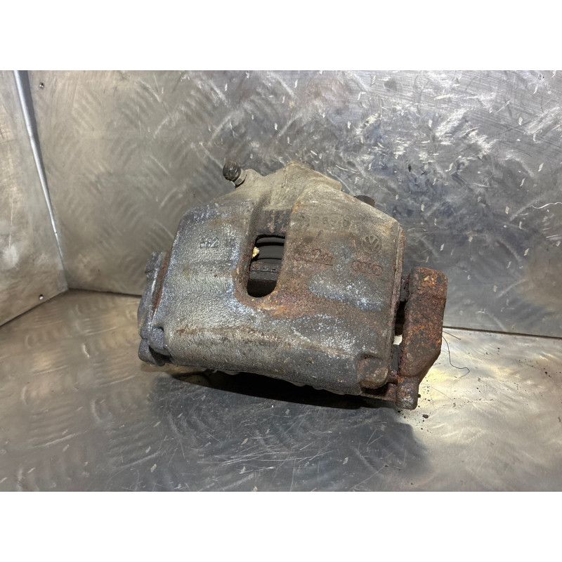 Etrier avant droit (freinage) VOLKSWAGEN TOURAN 2 Photo n°3