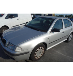 Optique avant principal gauche (feux)(phare) SKODA OCTAVIA 1