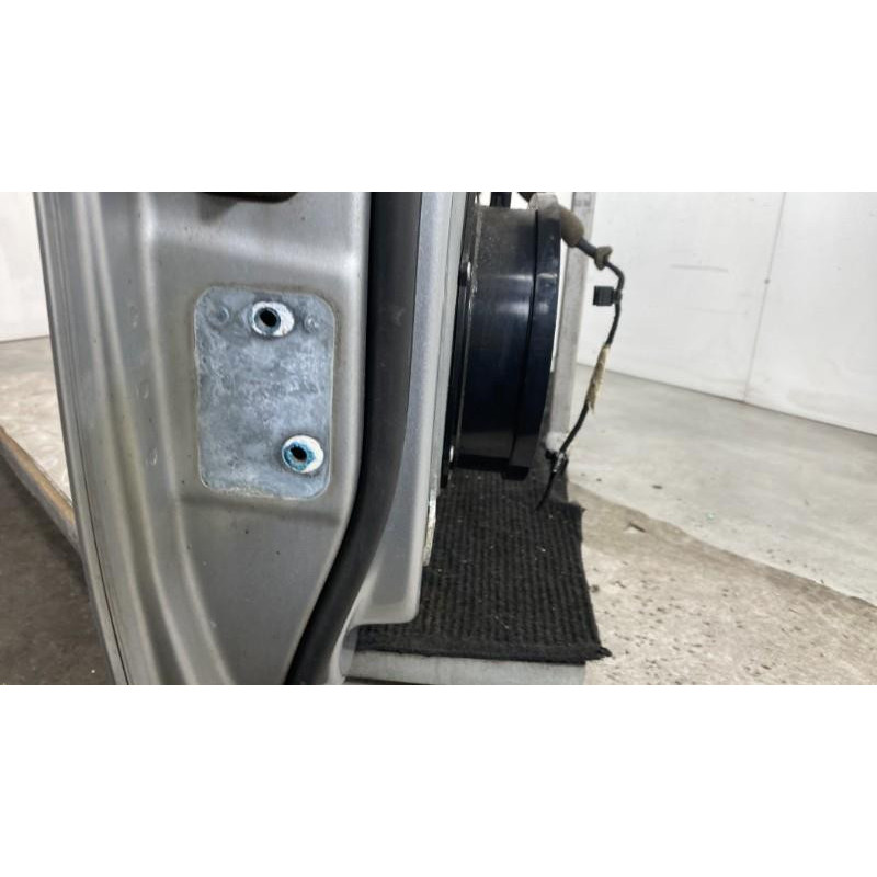 Porte avant droit VOLKSWAGEN TOURAN 1 Photo n°4