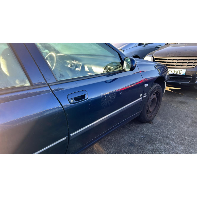 Aile avant droit PEUGEOT 406 Photo n°19