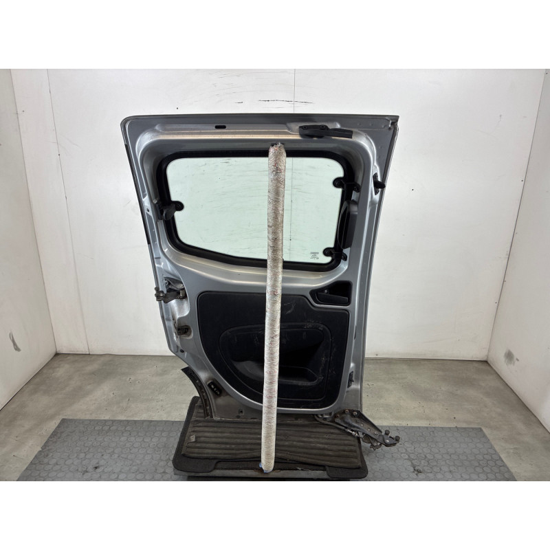 Porte laterale gauche PEUGEOT BIPPER Photo n°2