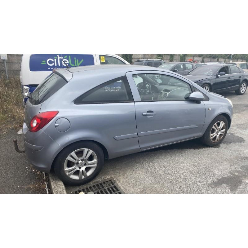 Capot OPEL CORSA D Photo n°9