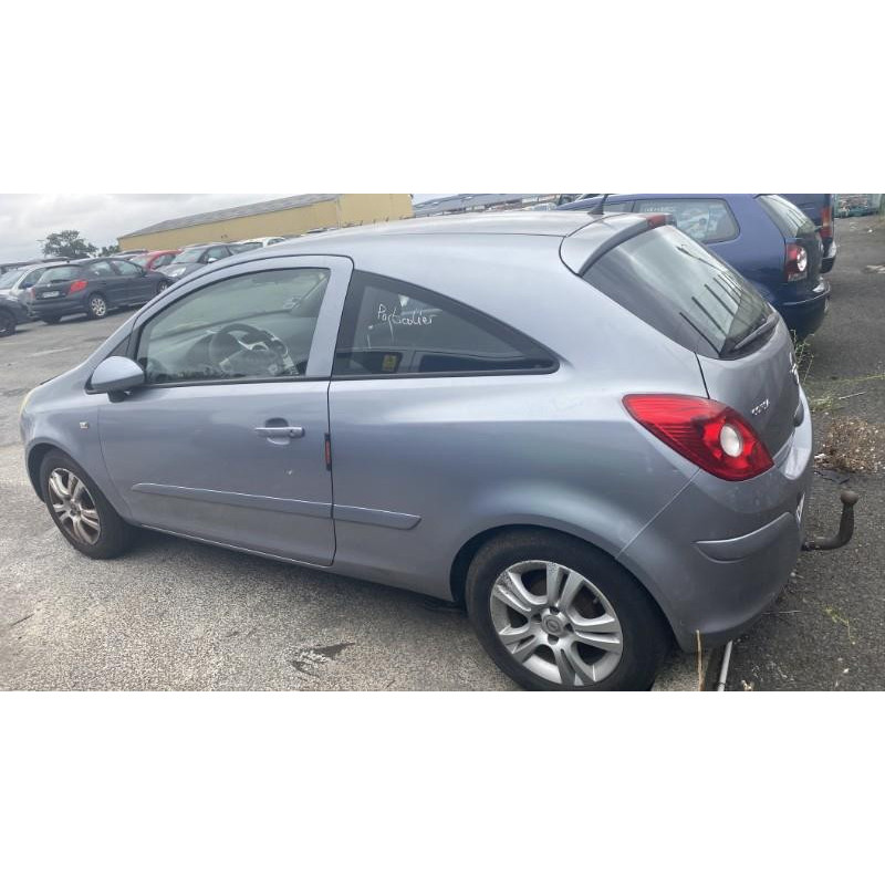 Capot OPEL CORSA D Photo n°11