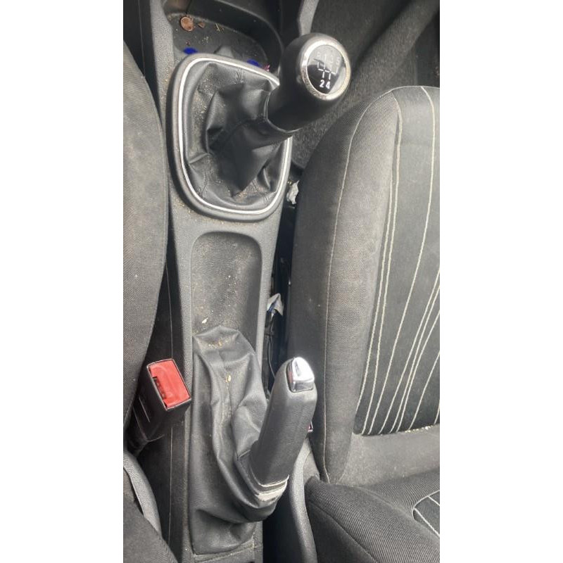Capot OPEL CORSA D Photo n°13