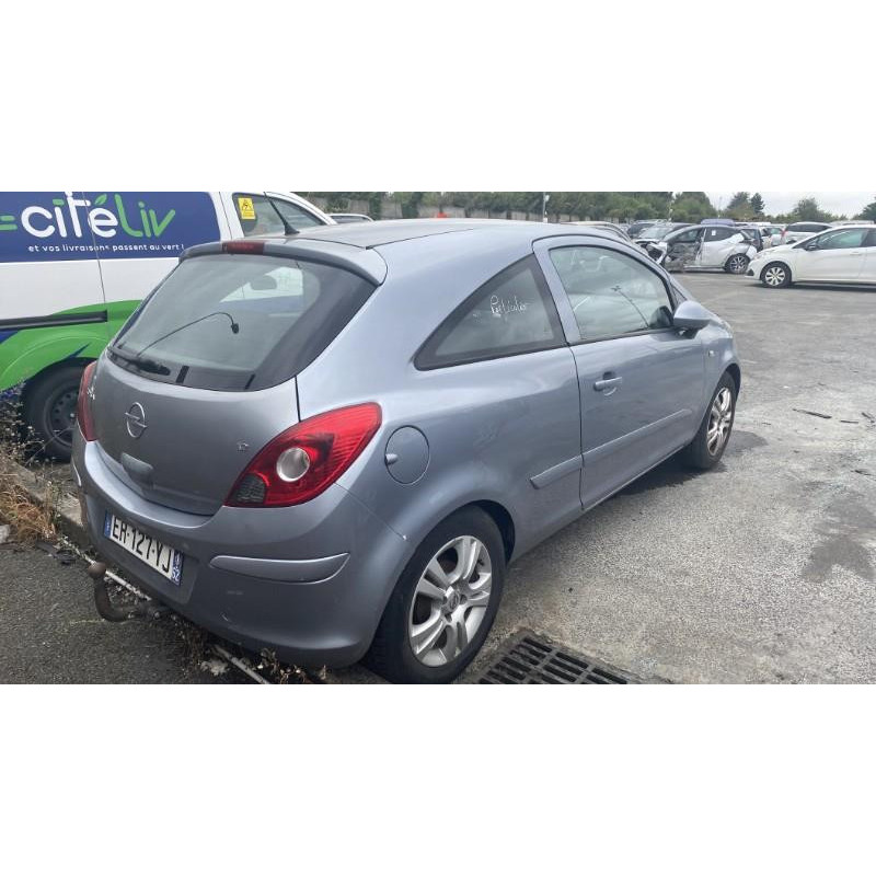 Capot OPEL CORSA D Photo n°20