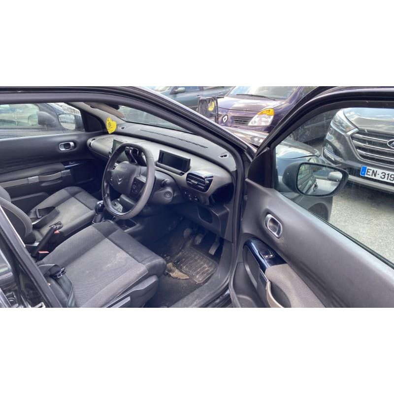 Pare choc avant CITROEN C4 CACTUS Photo n°10
