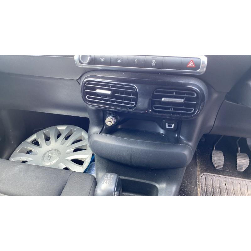 Pare choc avant CITROEN C4 CACTUS Photo n°14