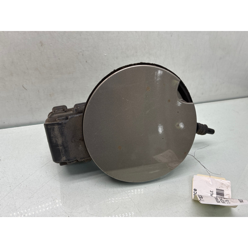 Trappe d'essence RENAULT SCENIC 3 Photo n°3
