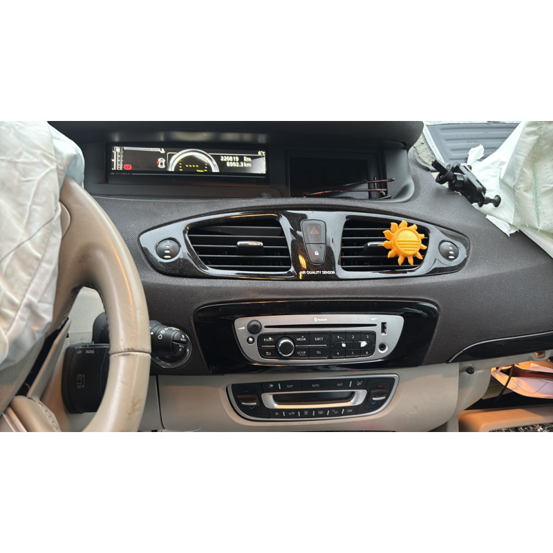 Trappe d'essence RENAULT SCENIC 3 Photo n°20