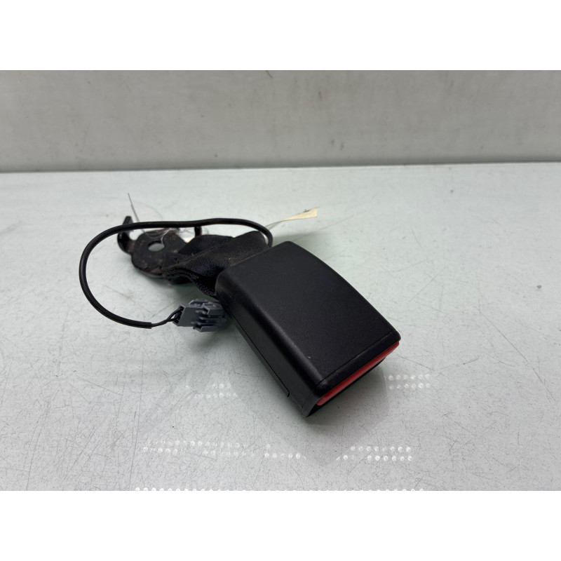 Attache ceinture arriere droit RENAULT CLIO 5 Photo n°3