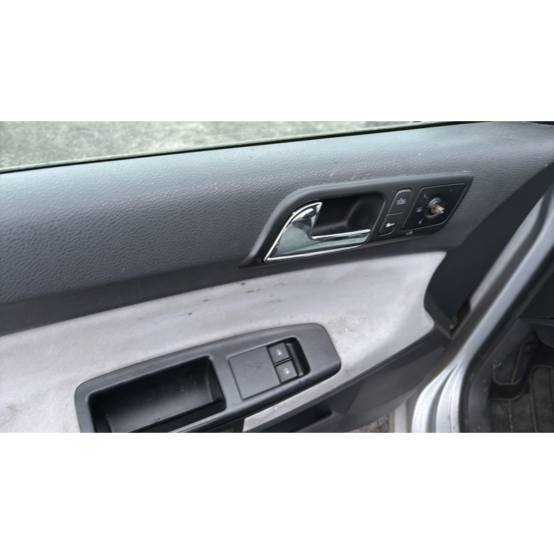 Renfort pare choc avant (traverse) VOLKSWAGEN POLO 4 Photo n°13