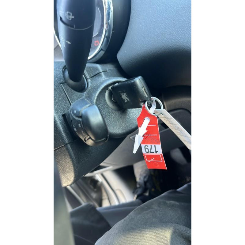 Porte avant droit PEUGEOT 5008 1 Photo n°9
