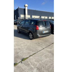 Porte avant droit PEUGEOT 5008 1
