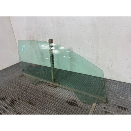 Vitre avant droit VOLKSWAGEN POLO 5