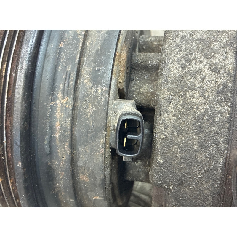 Compresseur clim TOYOTA RAV4 2 Photo n°6