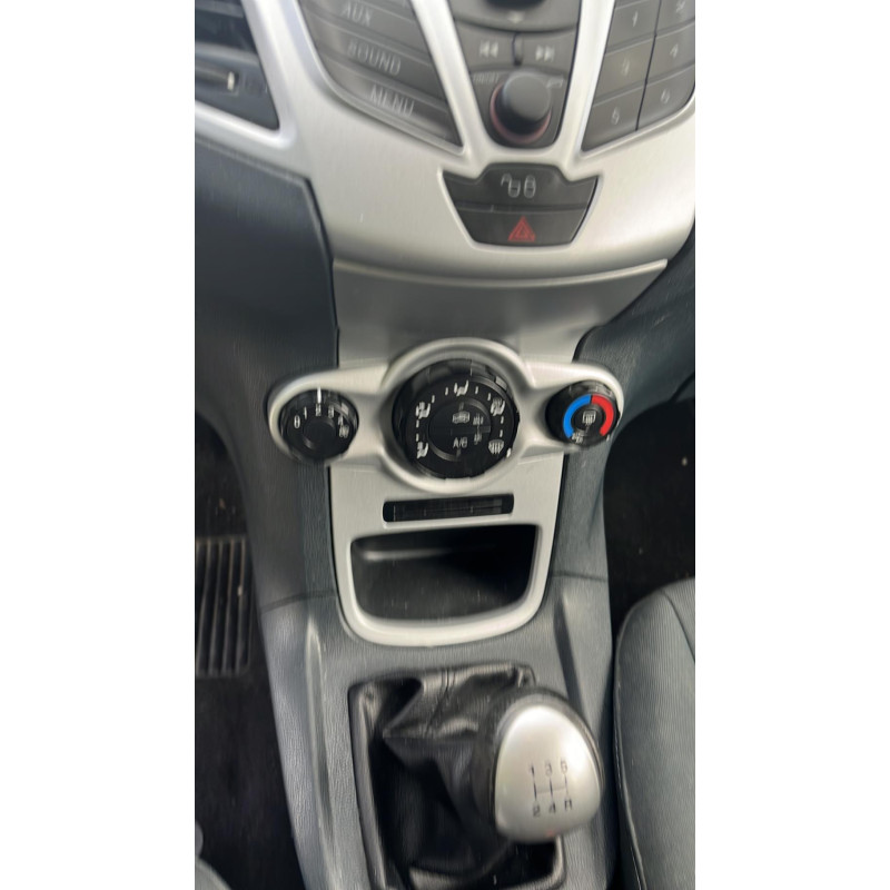 Aile avant droit FORD FIESTA 6 Photo n°16