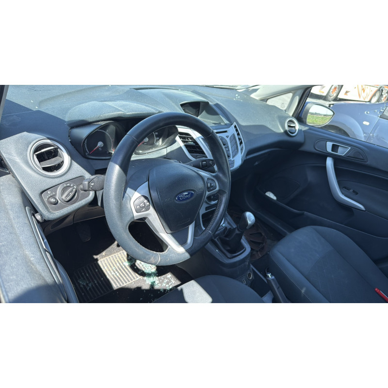 Aile avant droit FORD FIESTA 6 Photo n°13