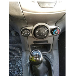 Aile avant droit FORD FIESTA 6