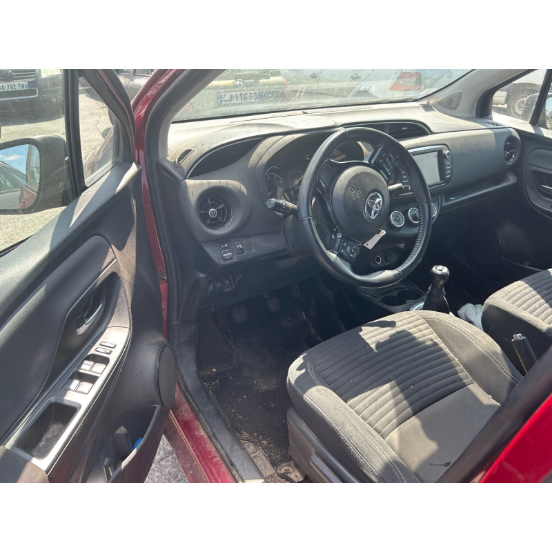 TOYOTA YARIS 3 PHASE 2 1.0 VVTI - 12V Photo n°17