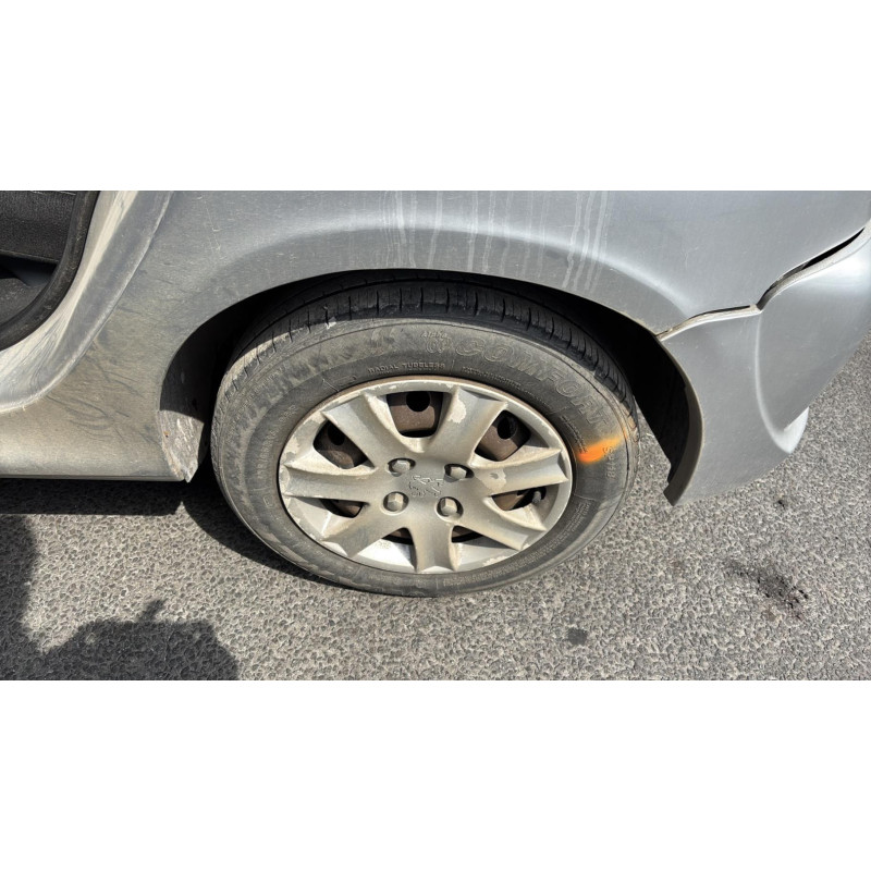 Feu arriere principal droit (feux) PEUGEOT 206+ Photo n°10