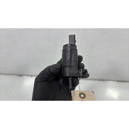 Pompe lave glace arriere VOLKSWAGEN TOURAN 3 Photo n°1