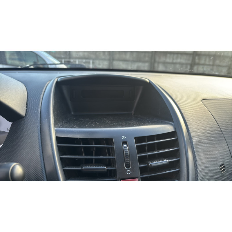 Feu arriere principal droit (feux) PEUGEOT 206+ Photo n°20