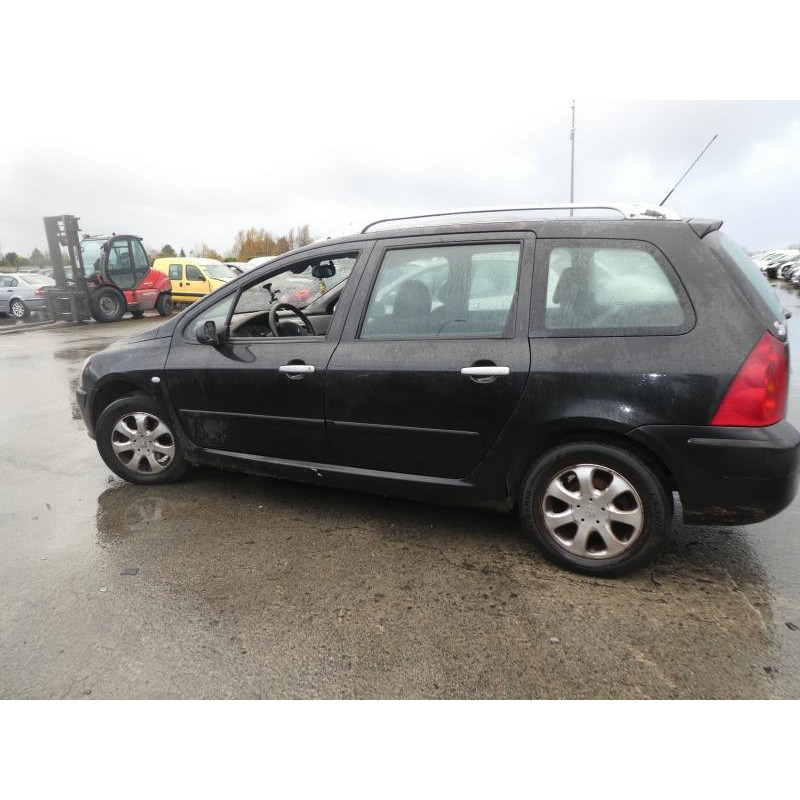 Pare choc arriere PEUGEOT 307 Photo n°16