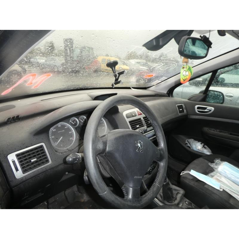 Pare choc arriere PEUGEOT 307 Photo n°18