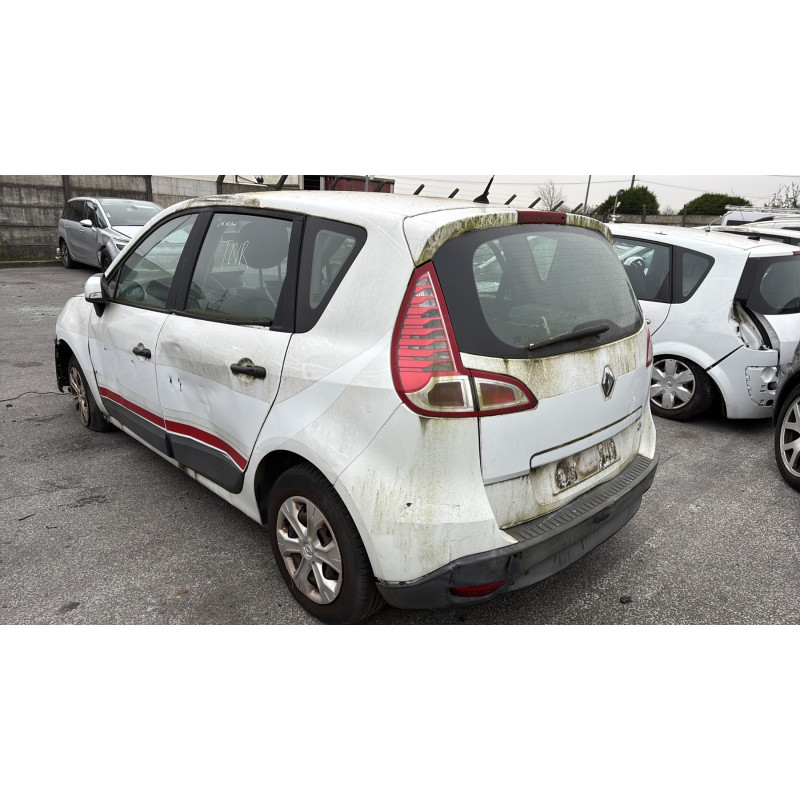 Feu arriere principal gauche (feux) RENAULT SCENIC 3 Photo n°7