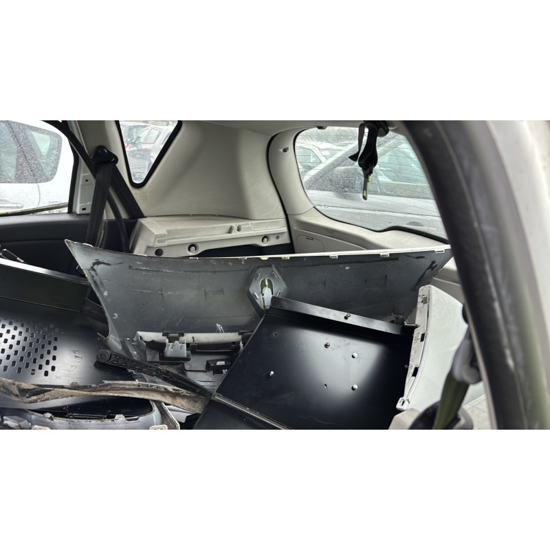 Feu arriere principal gauche (feux) RENAULT SCENIC 3 Photo n°14