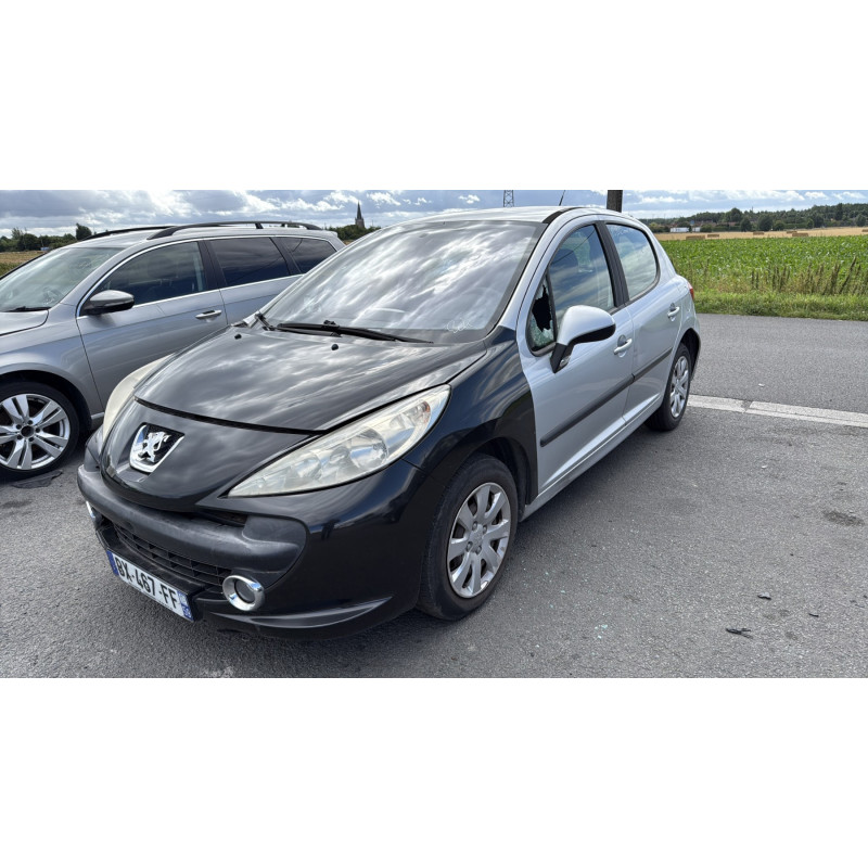 Pare choc avant PEUGEOT 207 Photo n°10