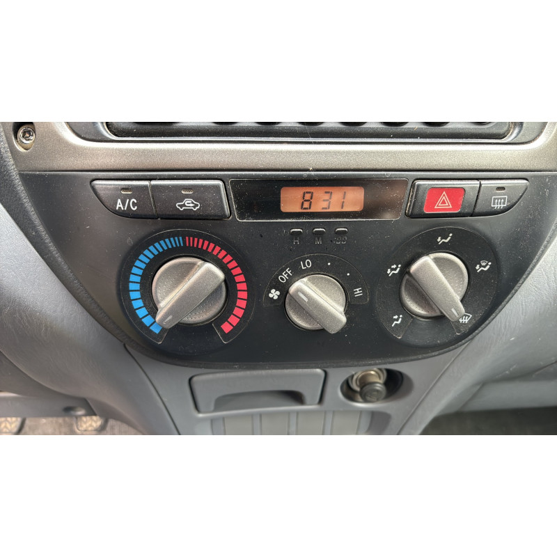 Optique avant secondaire droit (feux)(clignotant) TOYOTA RAV4 2 Photo n°10