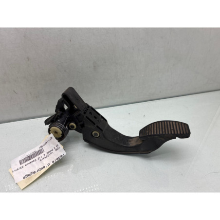Pedale d'embrayage FORD KA 2 Photo n°1