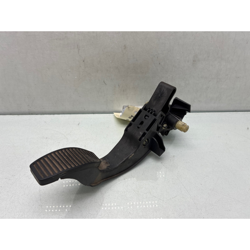 Pedale d'embrayage FORD KA 2 Photo n°3