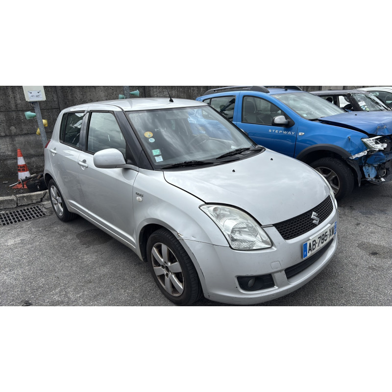 Moteur essuie glace avant SUZUKI SWIFT 3 Photo n°8