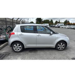 Moteur essuie glace avant SUZUKI SWIFT 3