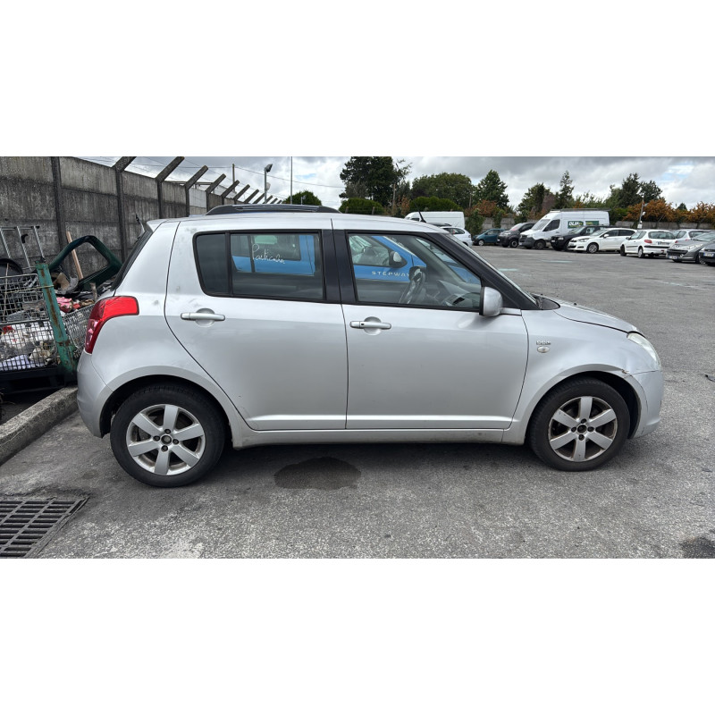 Moteur essuie glace avant SUZUKI SWIFT 3 Photo n°12